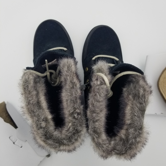 Sorel Explorer Joan Waterproof Snow Boots-Black Leather/Grey Faux Fur- Women's 7 - Picture 9 of 16